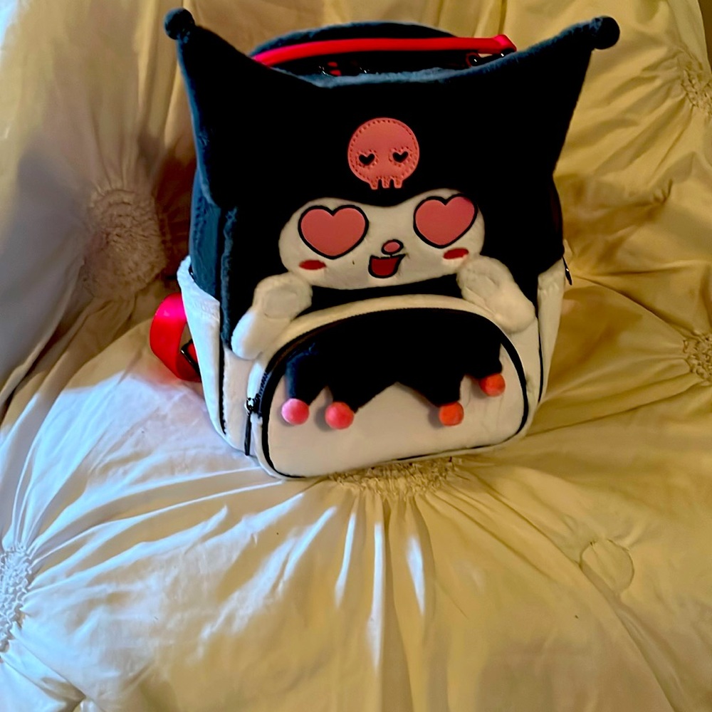New backpack “Kuromi”